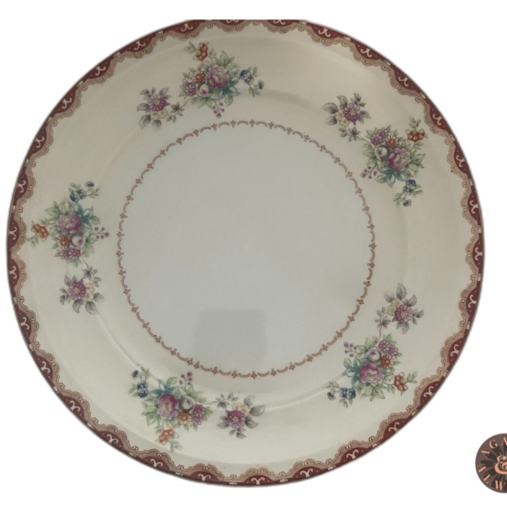 Vintage Royal Embassy Rutland / Meito Keepsake 10” Dinner Plate